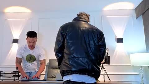 boysonfiree online show from November 6, 2025, 11:44 am