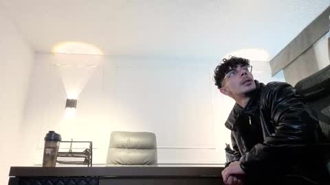 boysonfiree online show from November 19, 2025, 11:21 am