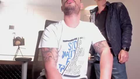 boysonfiree online show from November 26, 2025, 11:44 am