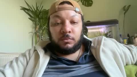 Snapshot of brad_368 chatting on March 6, 2026, 1:29 pm Brad online show from March 6, 2026, 1:29 pm