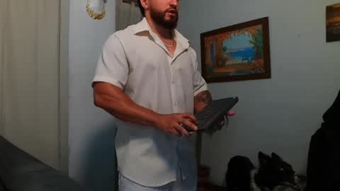 Snapshot of bradley_martinez chatting on May 7, 2026, 11:21 pm Bradley Martinez online show from May 7, 2026, 11:21 pm