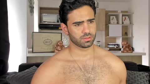 bradleymartin7 online show from January 19, 2025, 7:26 pm