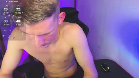 Snapshot of bradmaloney chatting on February 10, 2025, 11:13 pm brad maloney online show from February 10, 2025, 11:13 pm