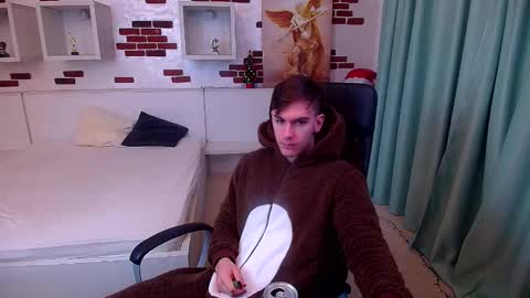 BradyFlint online show from December 16, 2025, 5:23 am