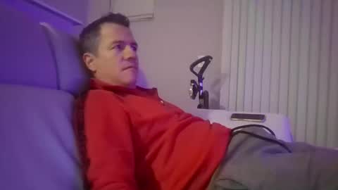 brafred1 online show from April 20, 2026, 12:35 am