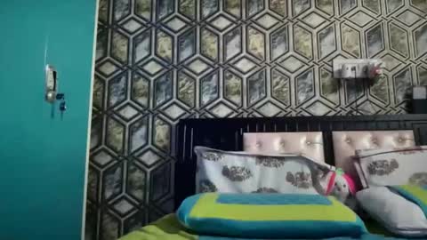 Klaus online show from November 28, 2025, 8:55 pm