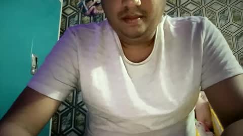 Klaus online show from December 3, 2025, 5:44 pm