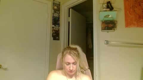 i am a naughty jedi knight online show from May 22, 2026, 3:13 am