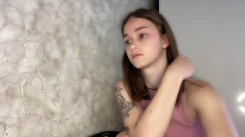 Snapshot of bralkissy chatting on June 25, 2026, 7:02 am Kate online show from June 25, 2026, 7:02 am