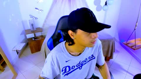 B R A N D online show from December 15, 2025, 5:34 am