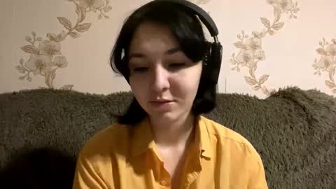 Emily online show from December 20, 2025, 5:53 pm