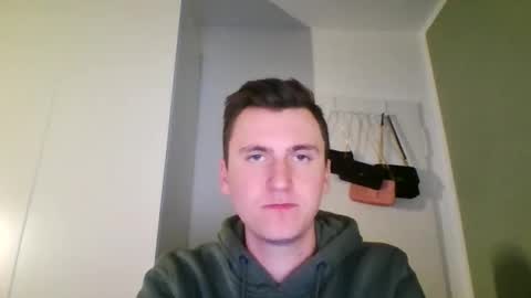 brandinator__cb online show from November 16, 2025, 1:44 am