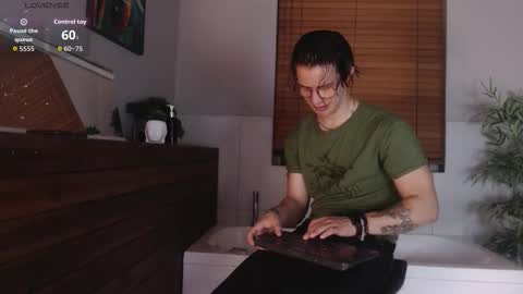 brandon_starkk online show from March 23, 2026, 12:09 pm