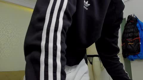 BrandonTateX online show from February 5, 2025, 12:49 pm