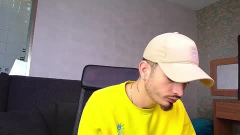 BrandonTateX online show from February 19, 2025, 12:33 pm