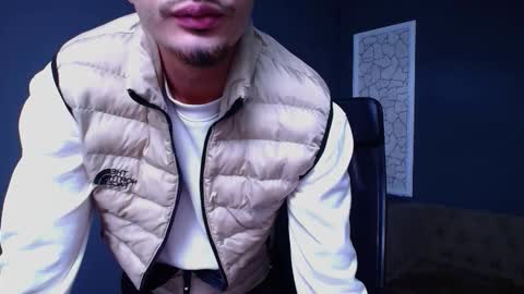 BrandonTateX online show from September 29, 2025, 10:42 am