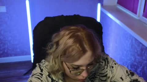 Belle  online show from January 15, 2025, 2:49 am