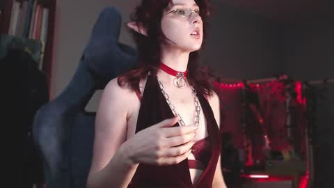 Aurorabut ur dad just calls me Rory online show from December 11, 2024, 5:26 pm