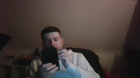 Snapshot of brate1899 chatting on January 17, 2026, 12:37 am brate1899 online show from January 17, 2026, 12:37 am