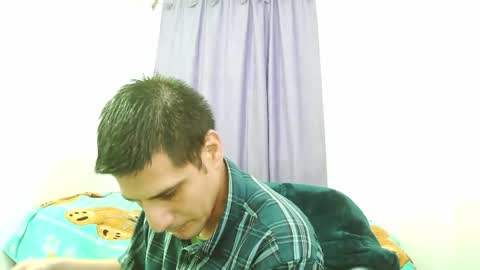 Braulio  online show from December 5, 2025, 11:19 am