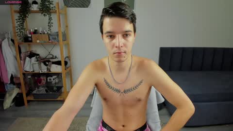 Johny Bravo online show from December 3, 2024, 10:17 am