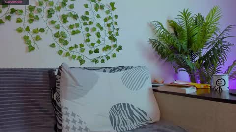 Johny Bravo online show from October 28, 2025, 5:15 pm