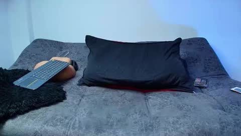 50 OFF TODAY   online show from September 12, 2025, 1:49 am