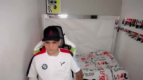 Snapshot of brayan_lopezz chatting on May 8, 2026, 3:45 am BRAYAN online show from May 8, 2026, 3:45 am