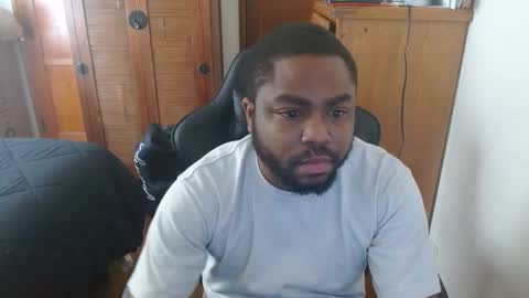 Breadw1nnah online show from January 2, 2025, 8:35 pm