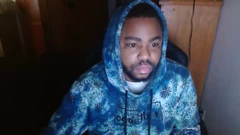 Breadw1nnah online show from January 3, 2025, 4:06 pm