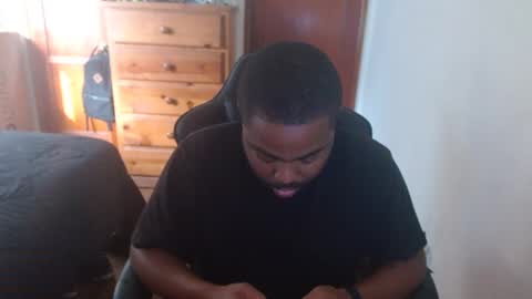 Breadw1nnah online show from September 30, 2025, 3:06 pm