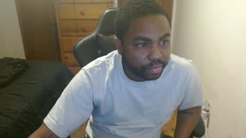 Breadw1nnah online show from October 15, 2025, 7:08 am