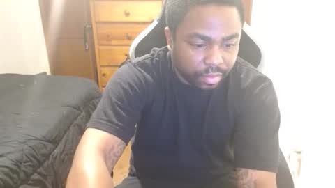 Breadw1nnah online show from November 24, 2025, 5:51 am