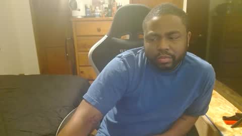 Breadw1nnah online show from February 3, 2026, 7:35 am