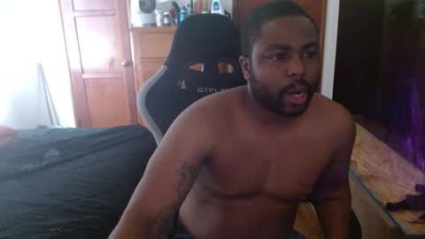 Breadw1nnah online show from April 5, 2026, 7:11 pm