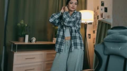 Rachel online show from April 24, 2026, 7:38 pm