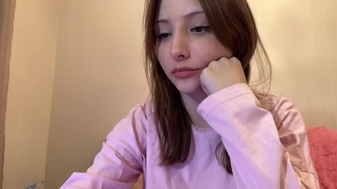 Snapshot of bree_vanis chatting on April 6, 2026, 3:13 pm Angel online show from April 6, 2026, 3:13 pm