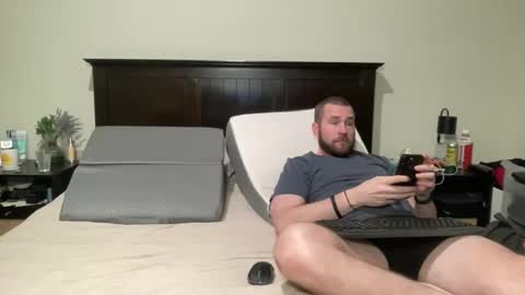 Snapshot of breezydoesit95 chatting on February 9, 2026, 4:16 am breezydoesit95 online show from February 9, 2026, 4:16 am