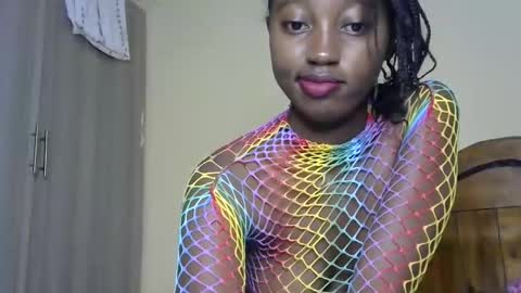 breelia online show from February 25, 2025, 3:52 am