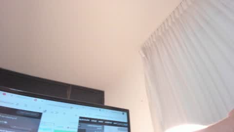 Brenda and Stevenn online show from June 11, 2026, 12:32 am