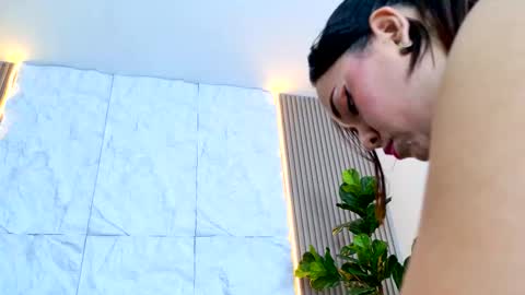 Brenda online show from February 26, 2026, 4:44 am