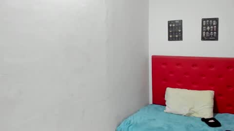 Snapshot of brenda_sofia chatting on March 8, 2025, 6:05 pm brenda_sofia online show from March 8, 2025, 6:05 pm