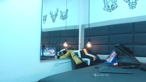 BRENDA VELASQUEZ online show from January 24, 2025, 3:22 am