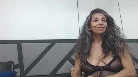 BRENDA VELASQUEZ online show from February 22, 2025, 6:41 pm