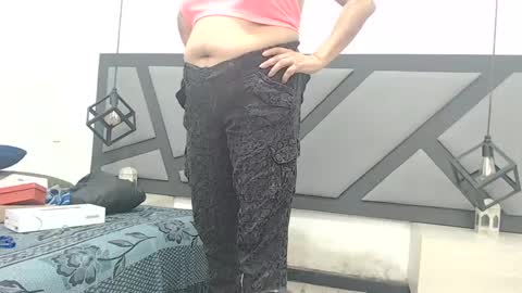 BRENDA VELASQUEZ online show from February 26, 2025, 3:32 am