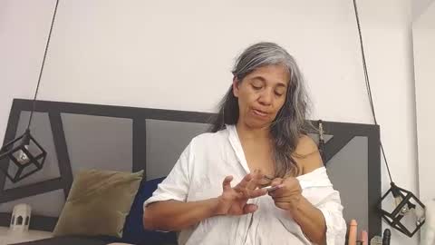 BRENDA VELASQUEZ online show from September 30, 2025, 10:37 pm