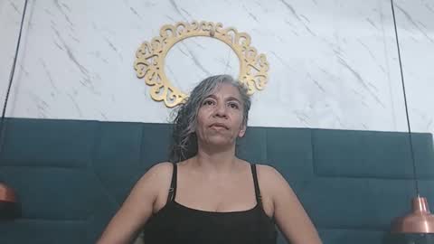 BRENDA VELASQUEZ online show from April 21, 2026, 8:55 pm