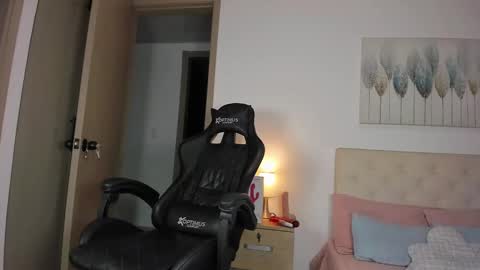 Brenda online show from January 22, 2025, 3:41 am