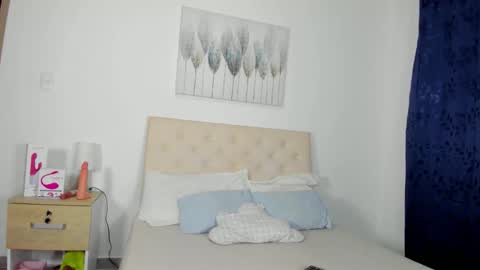 Brenda online show from September 9, 2025, 2:00 am