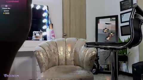 brendaaguerra online show from March 11, 2025, 3:37 am